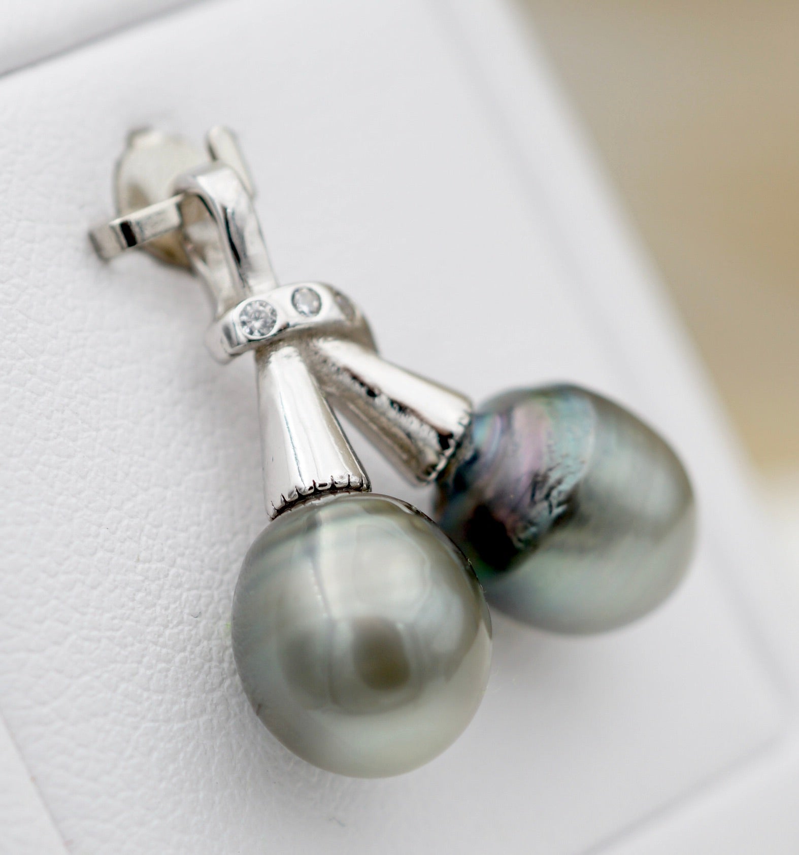 Collection Gambier 2 perles baroques montées sur argent