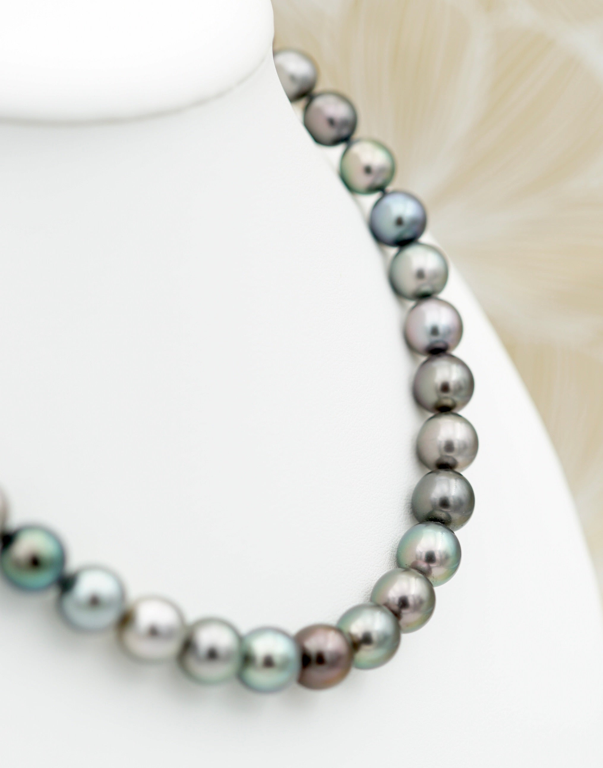 Collection Tahiti Nui 41 splendides perles multicolore
