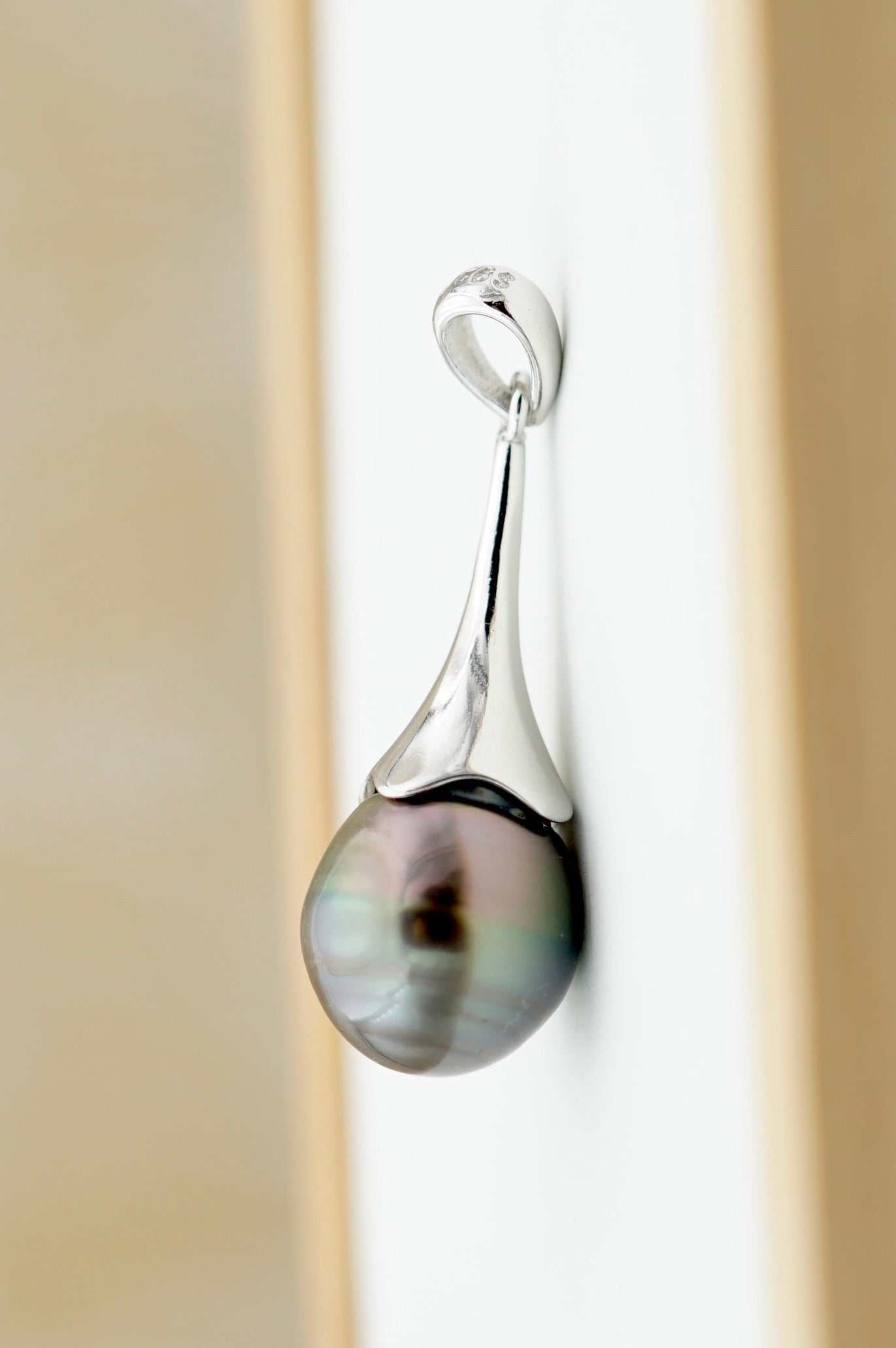 Collection Tikehau perle de 10.5mm