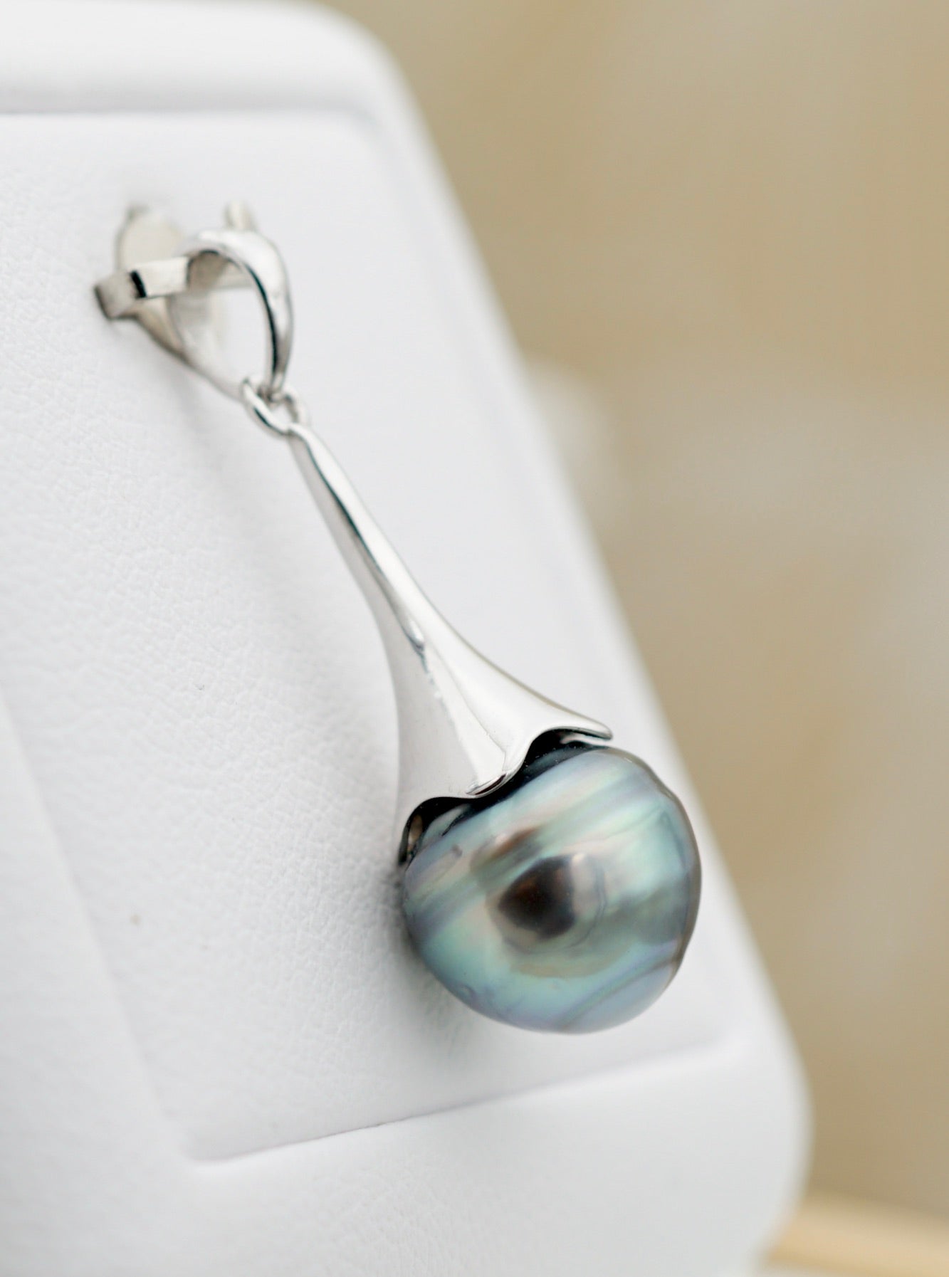 Collection Tipanier perle de 10.2mm sur argent