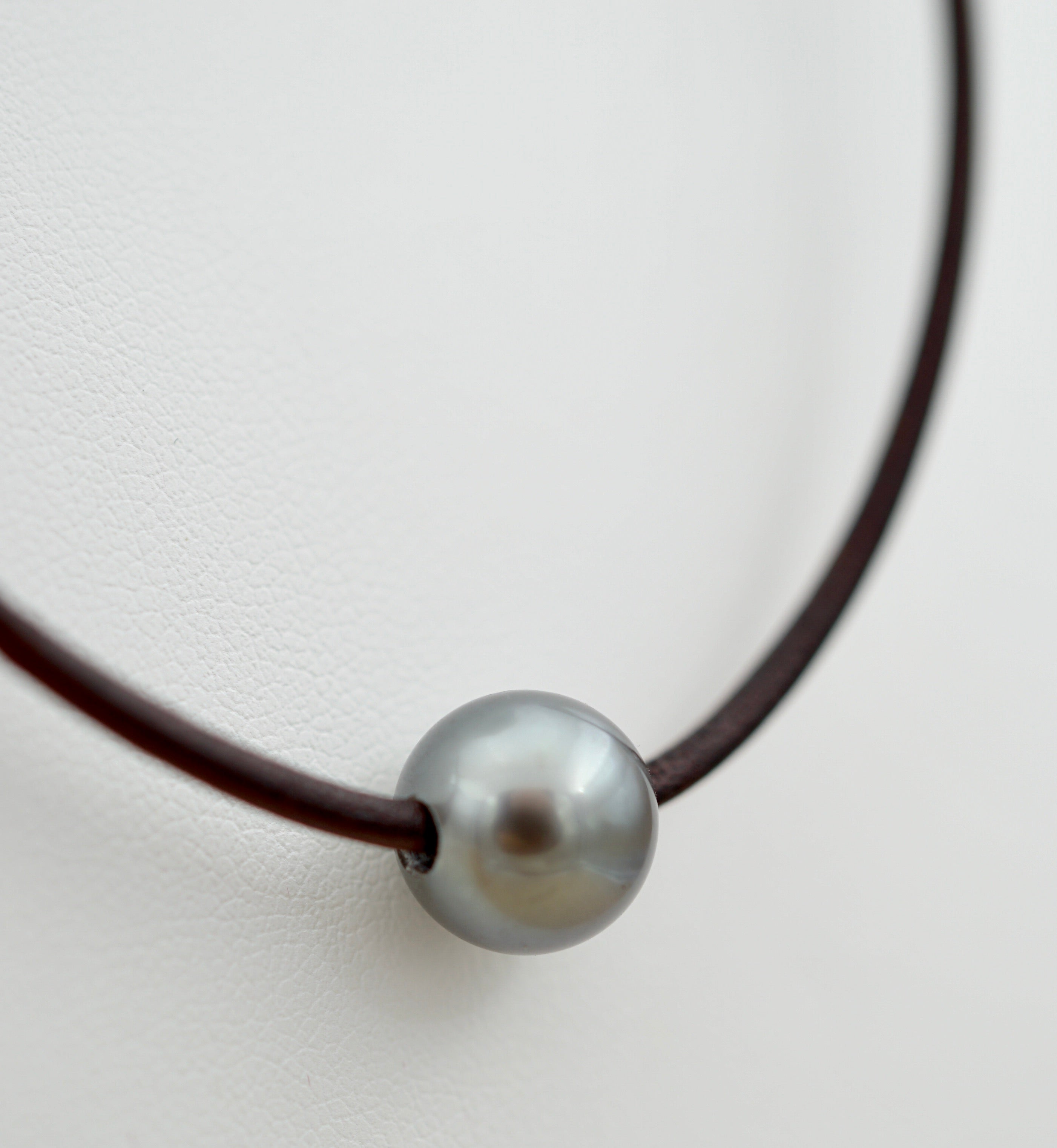 Collier Rikitea perle ronde de 9.6mm