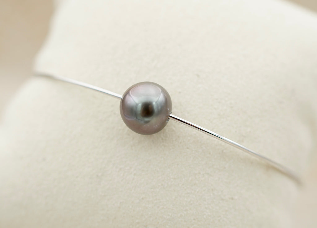 Collection Uru perle semi ronde de 9.7mm