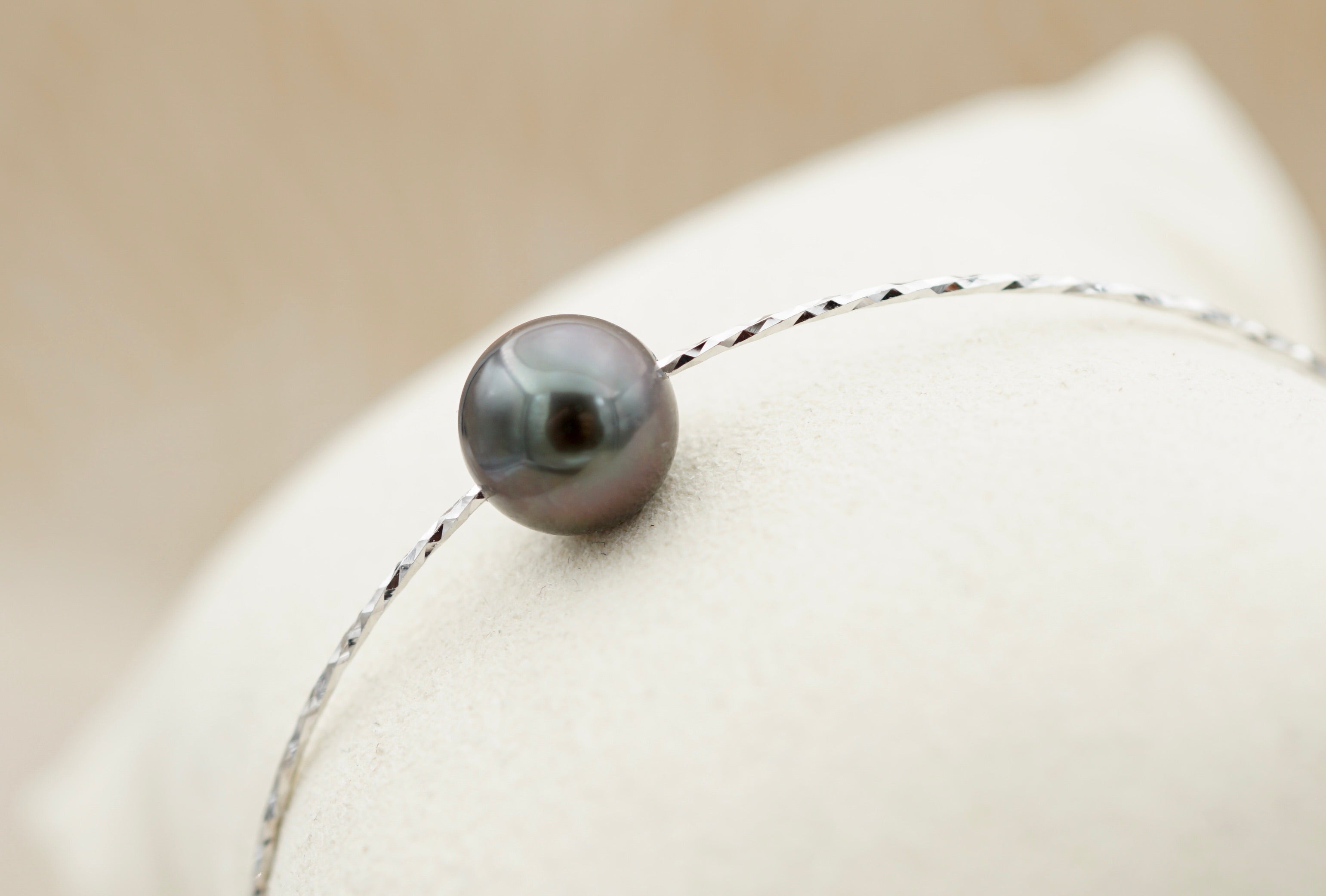 Collection Tiare perle ronde de 9.6mm