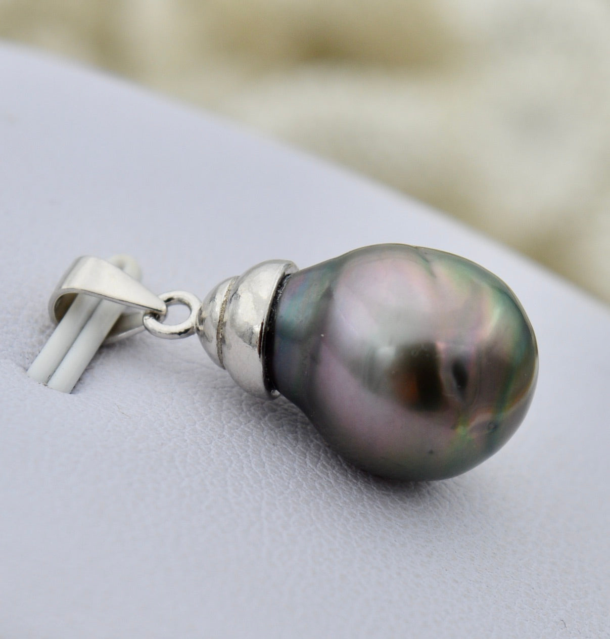 Collection Pahi perles baroque de 12.2mm