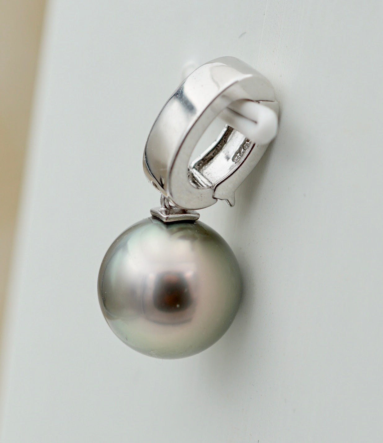 Collection Rimatara perle ronde de 10.3mm