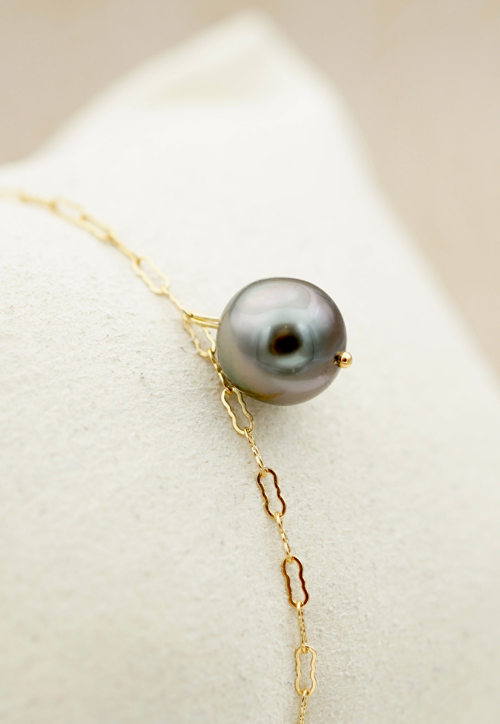 Collection Tiare perle ronde de 9.1mm