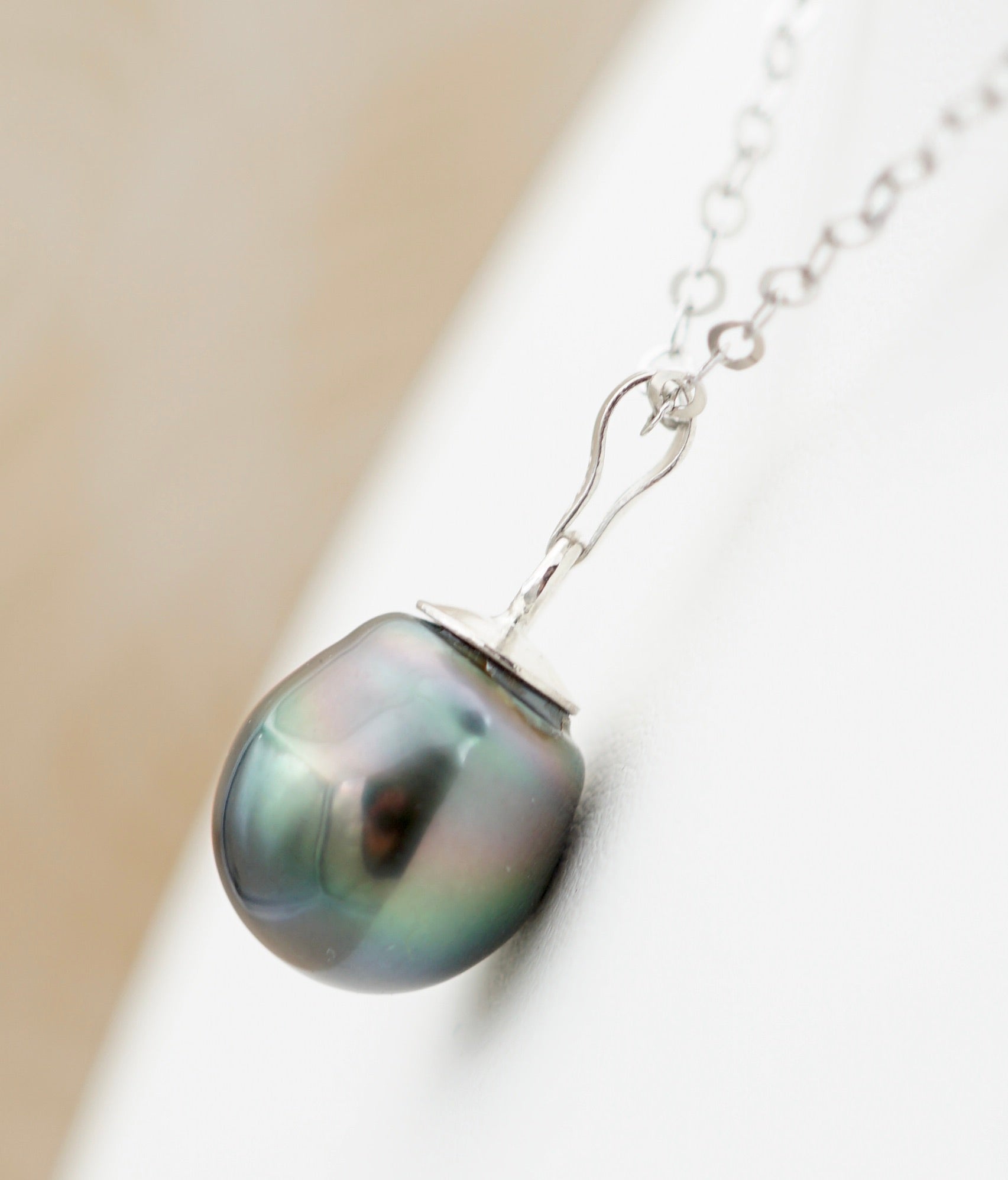 Collection Kalani perle baroque de 10.6mm