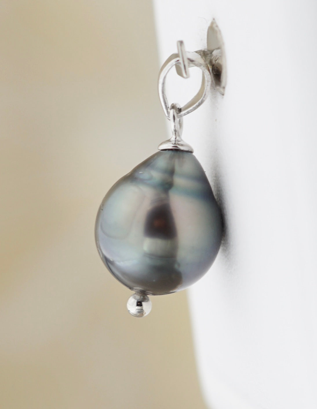 Collection Mahana perle baroque de 10.5mm