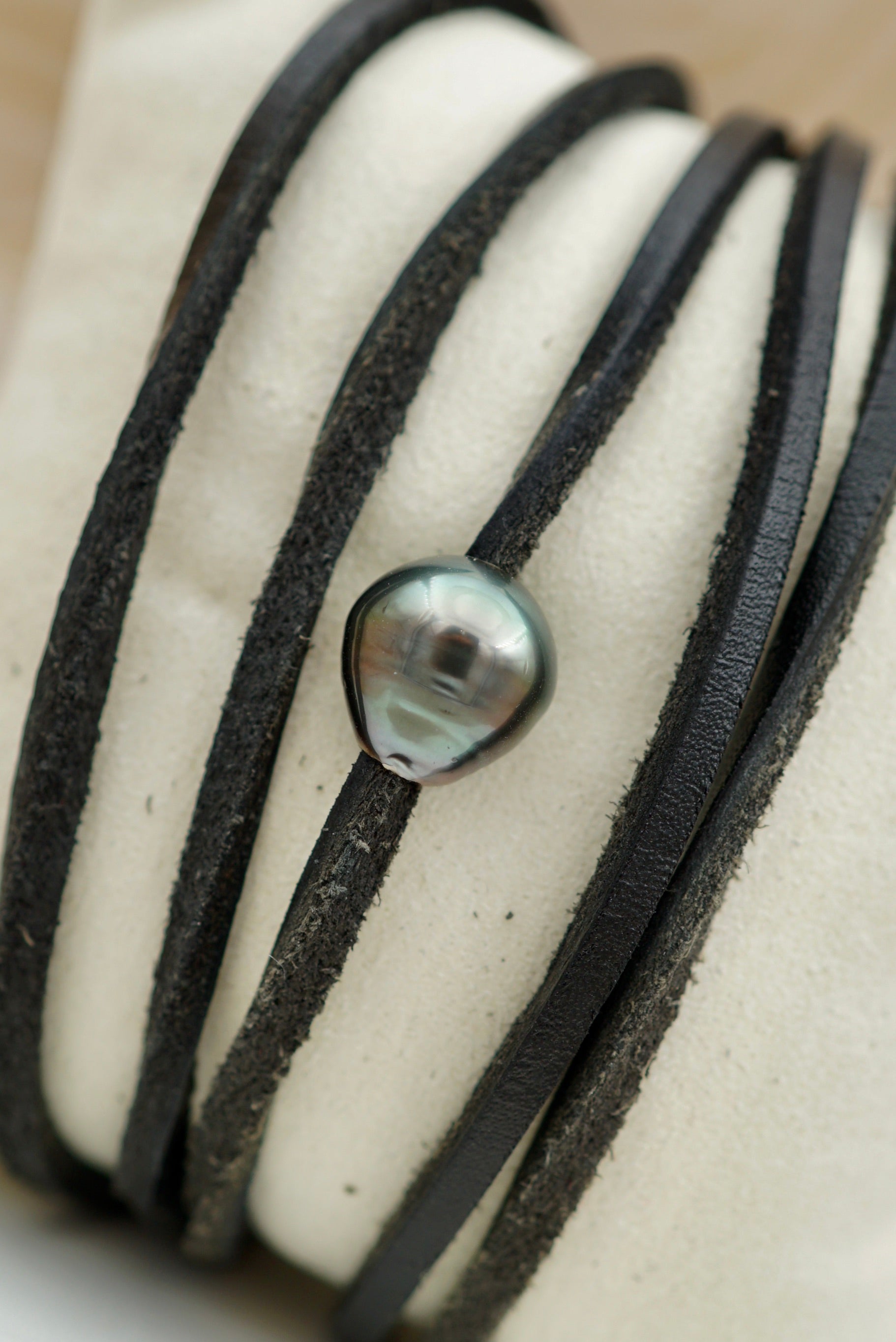 Collection Uru perle cerclée de 11.5mm