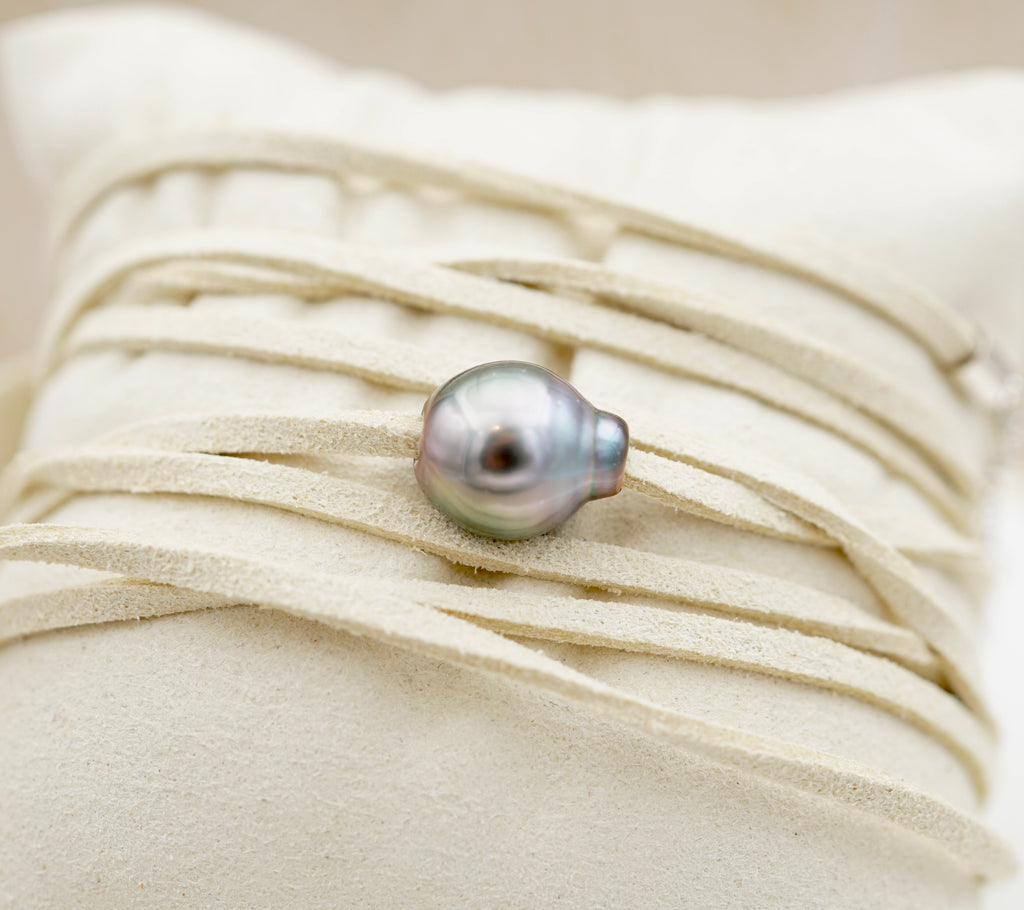 Collection Manava perle baroque de 10.5mm
