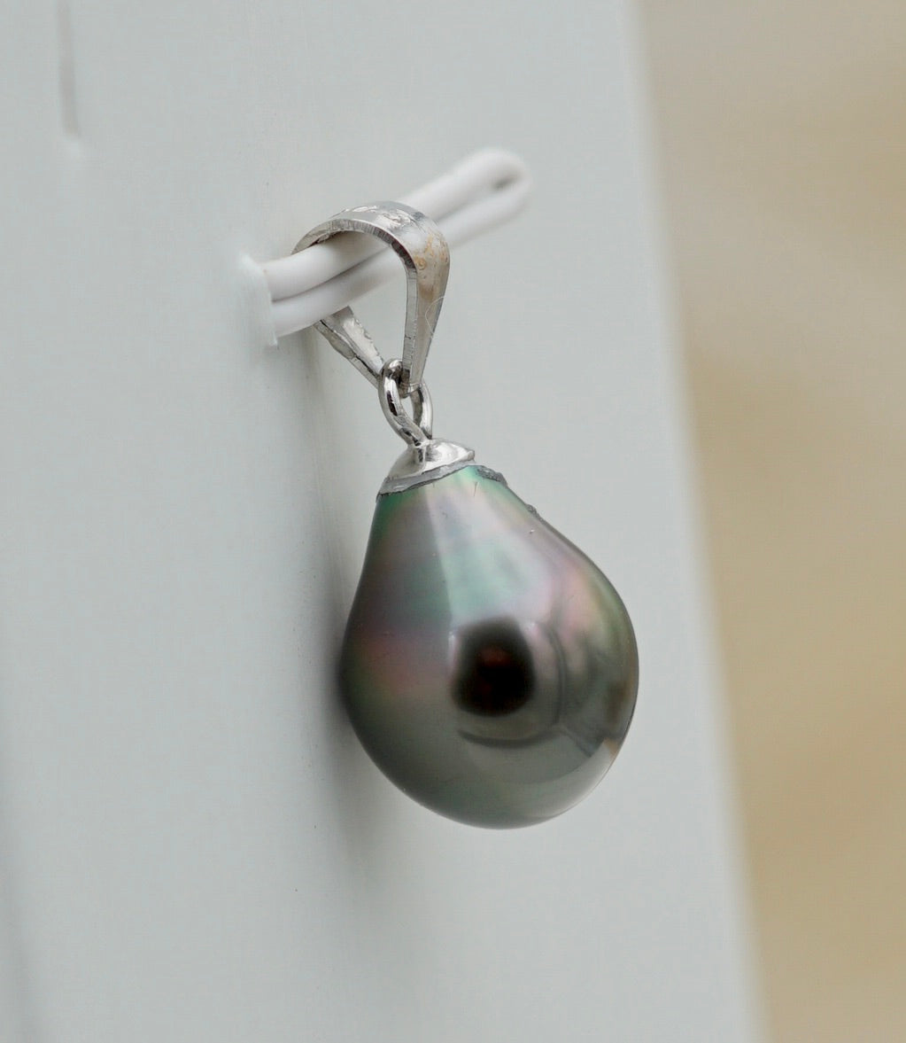 Collection Honu perle Baroque de 9.6mm