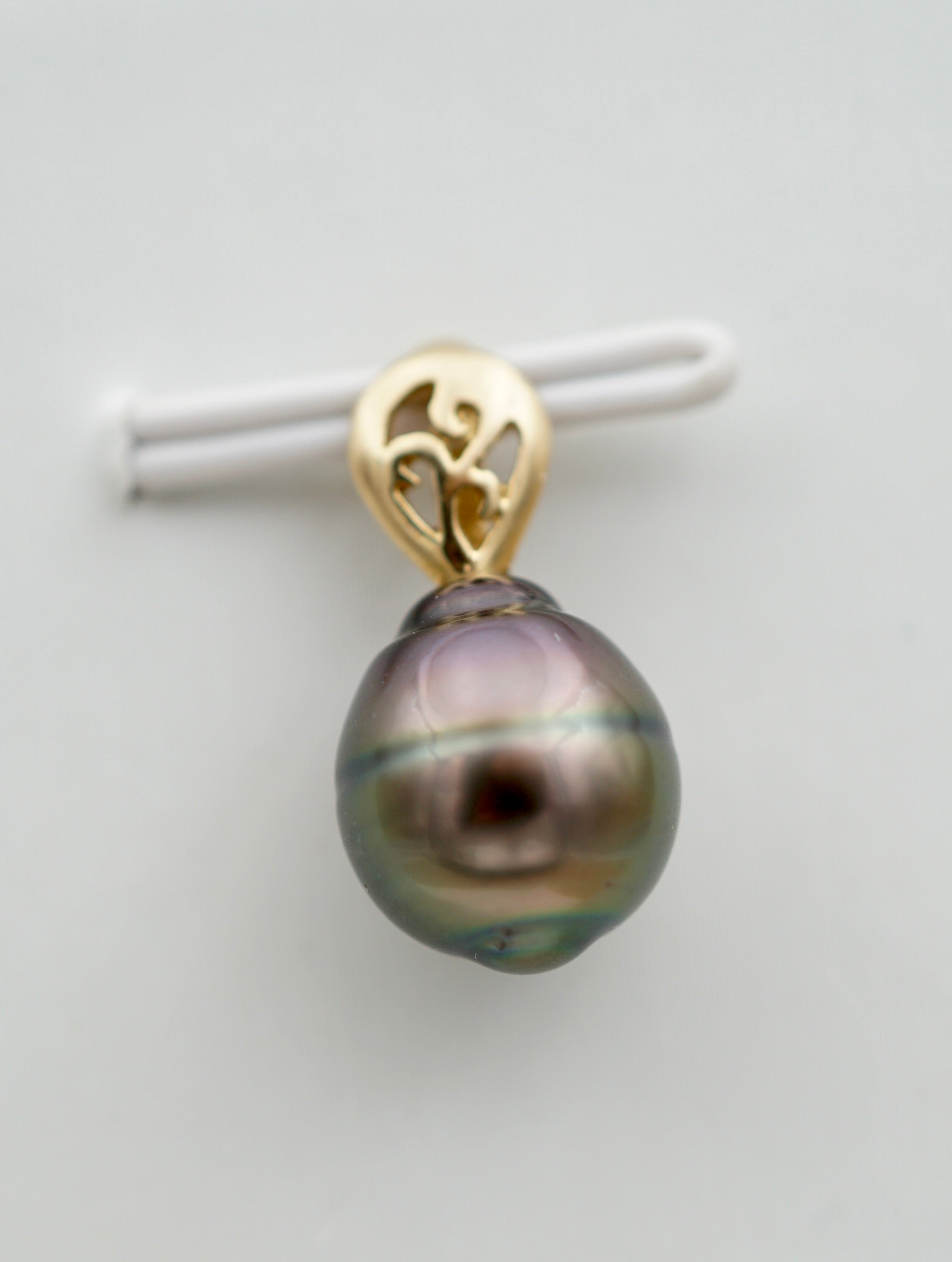 belle du lagon perle cerclée de 9mm sur Or 18k