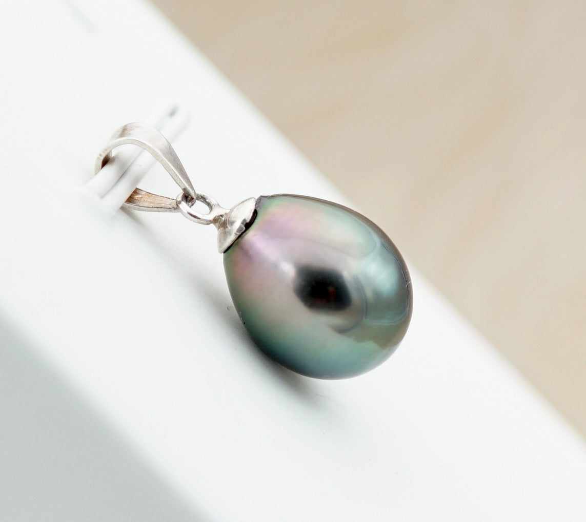 Collection Hiva perle baroque de 10.4mm