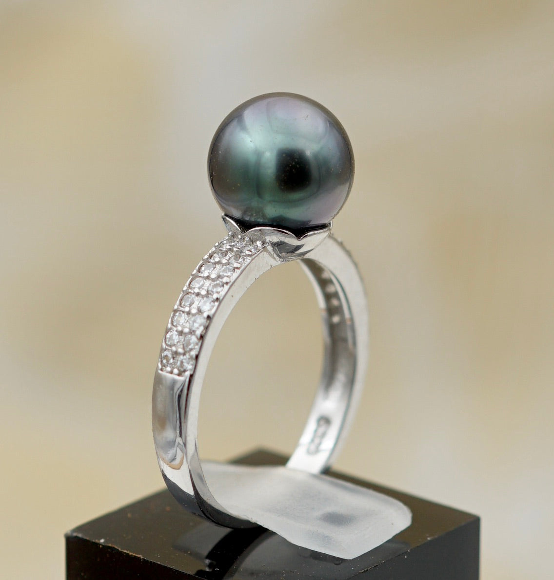 Collection Miri perle ronde de 9.6mm