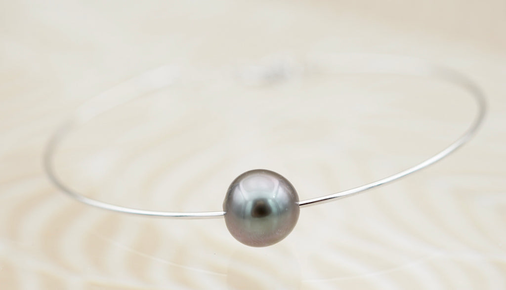 Collection Uru perle semi ronde de 9.7mm