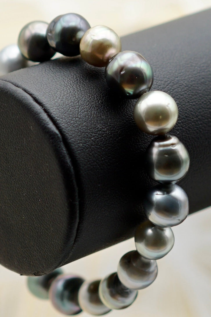 Collection Tuamotu 16 perles multicolores