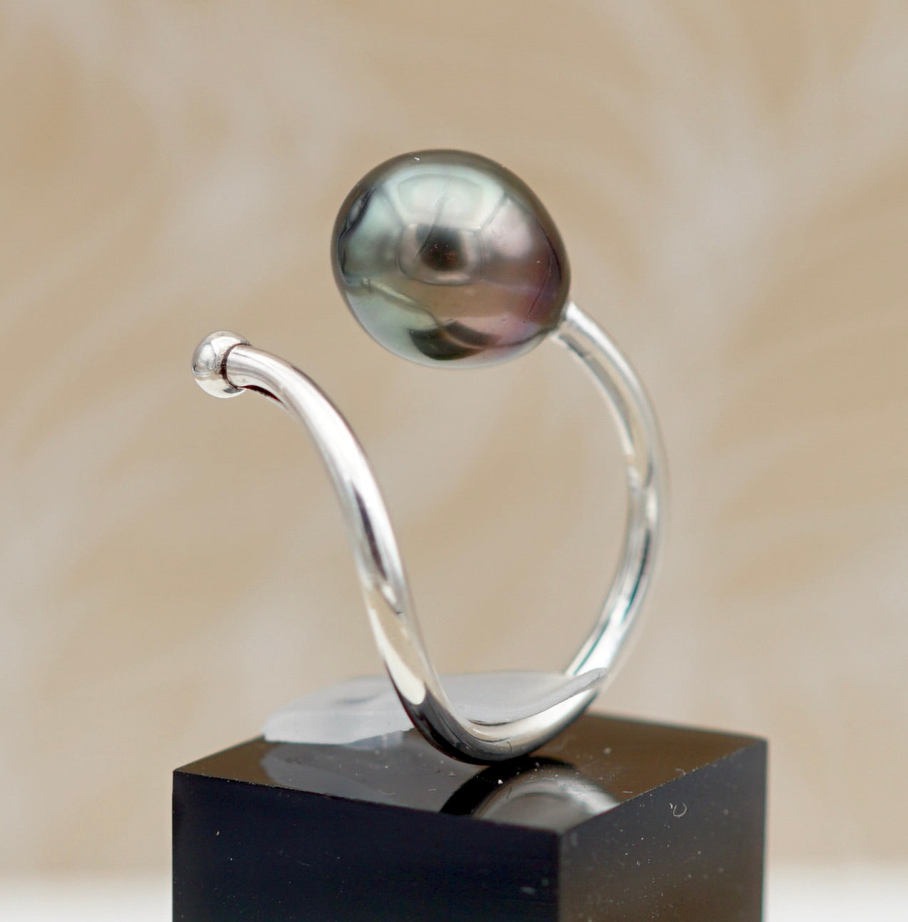 Collection Huahine perle cerclée de 9.8mm