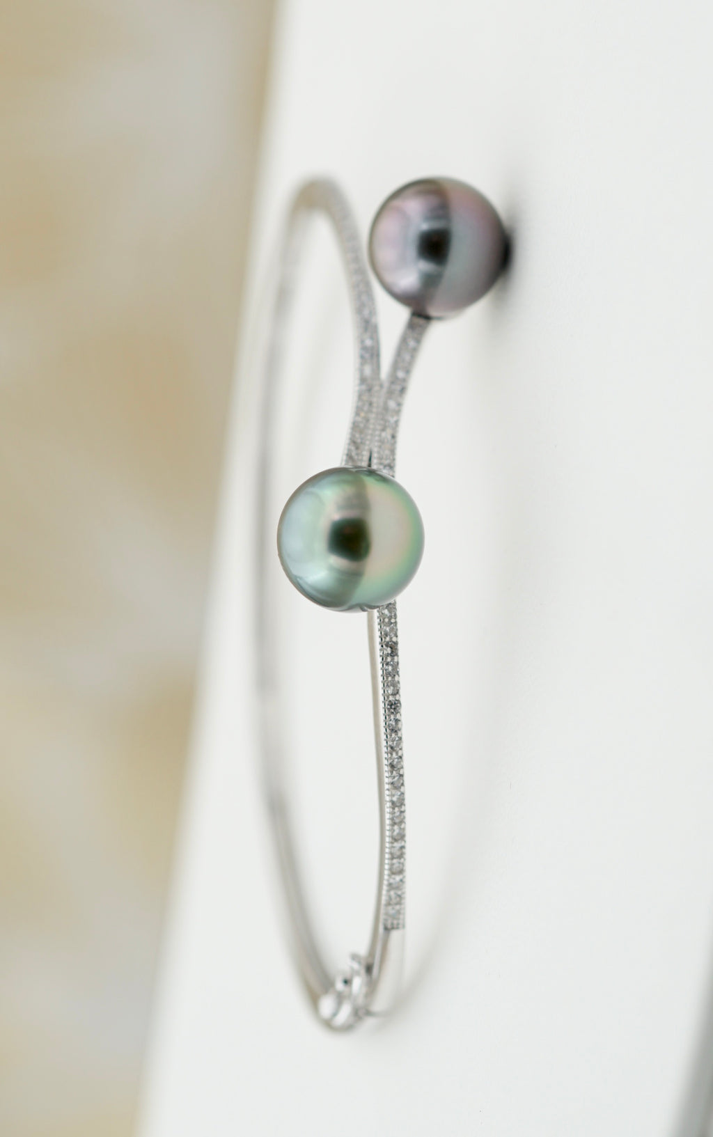 Collection Tevahine perles ronde de 9.7mm