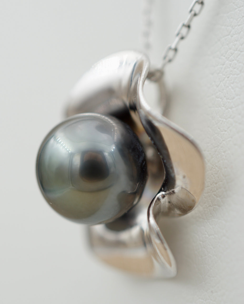 Collection Hamuta perle ronde de 9.3mm