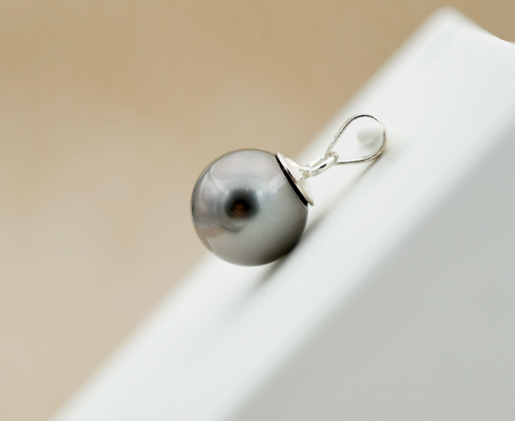 Collection Mataiva perle ronde de 10.9mm