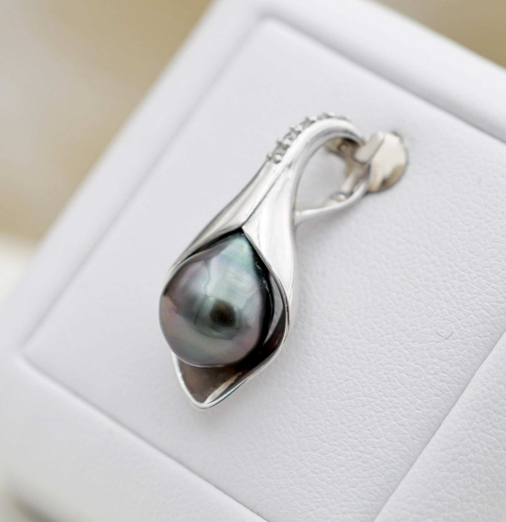 Collection Ra'au perle de 9.3mm
