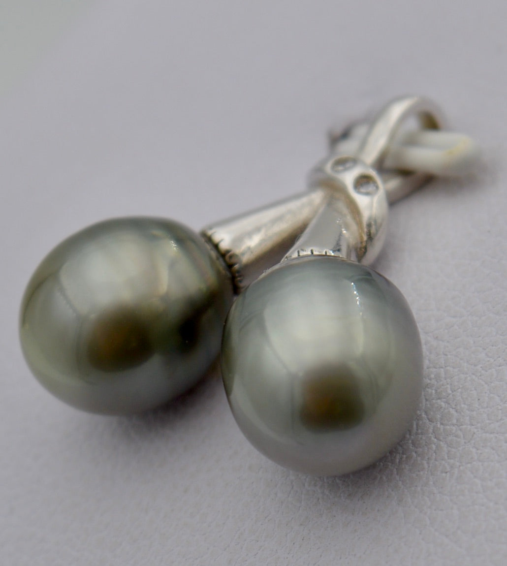 Collection Gambier 2 perles baroques montées sur argent