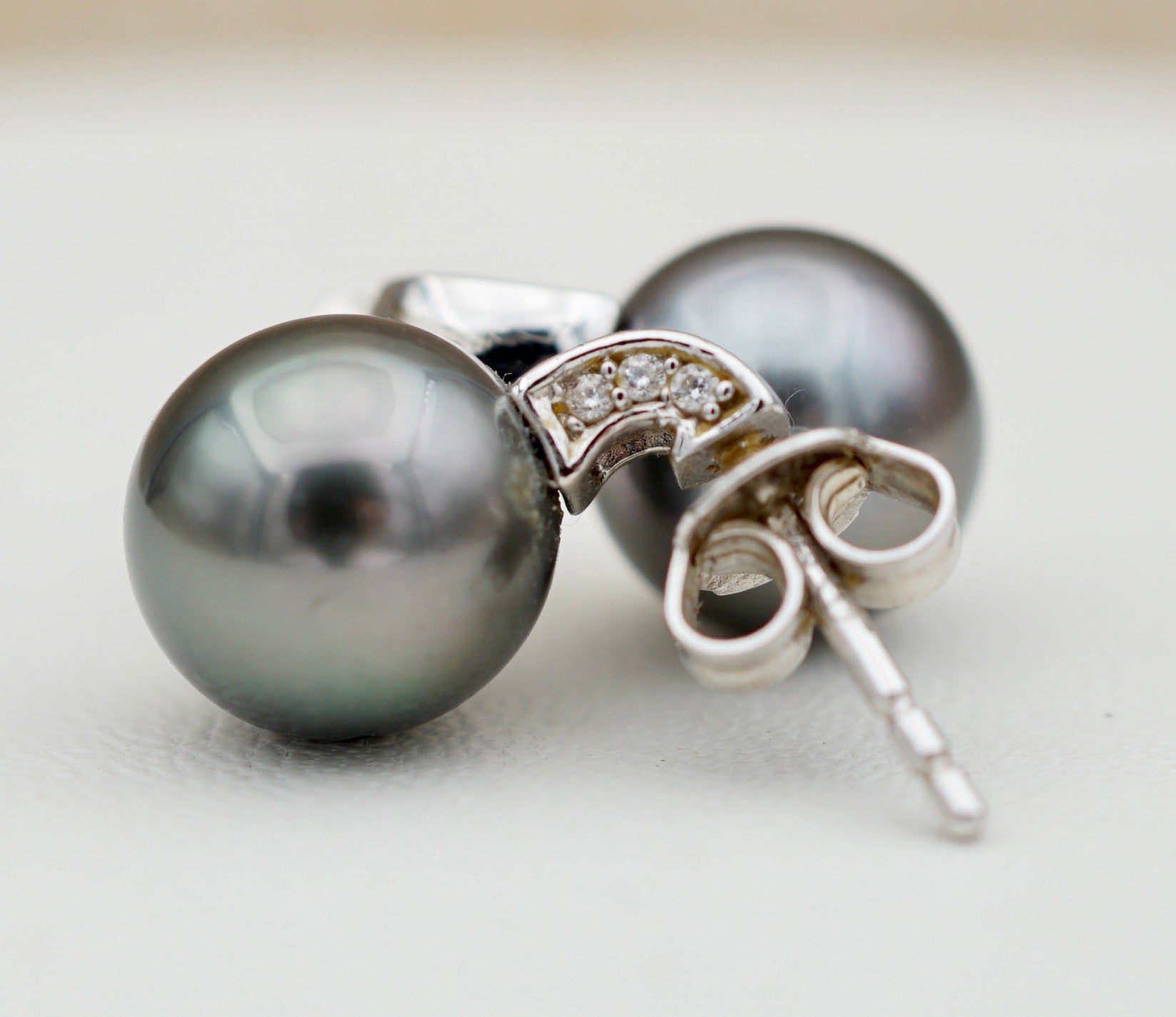 Manuia perles rondes de 8.8mm