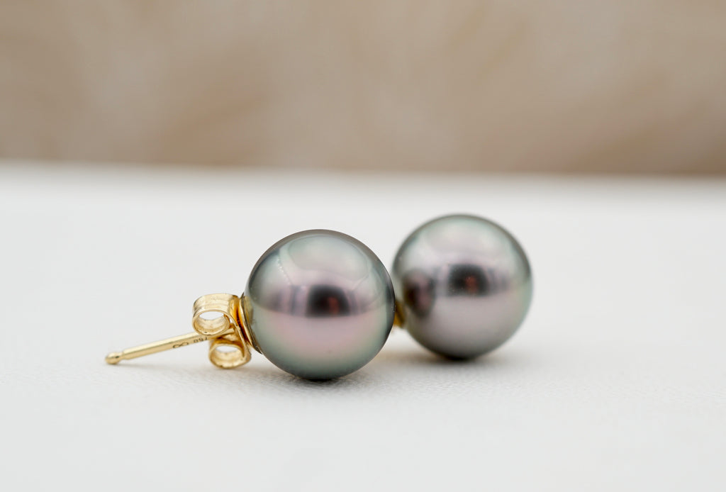 Akamaru Boucles d'oreilles perles de Tahiti sur or 18K
