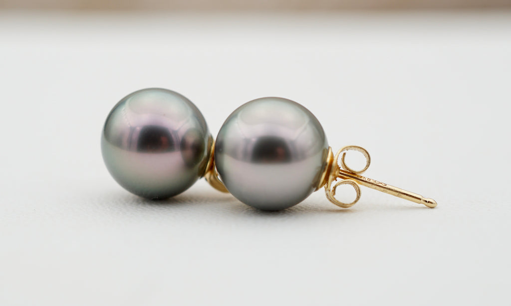 Akamaru Boucles d'oreilles perles de Tahiti sur or 18K