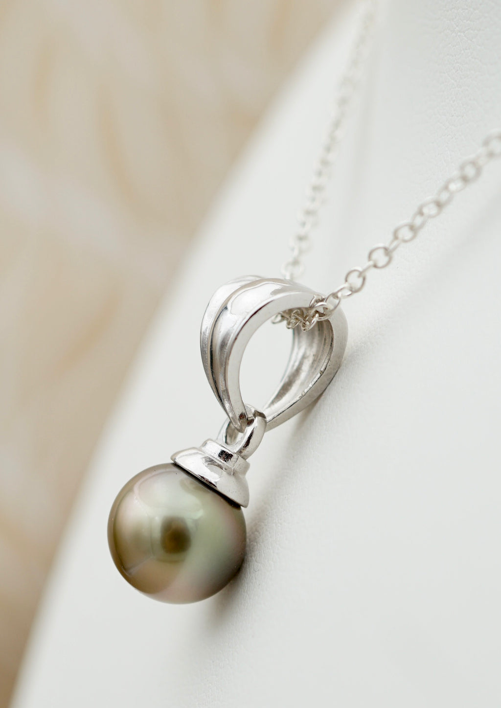 Rurutu perle de Tahiti gold de 10.2mm