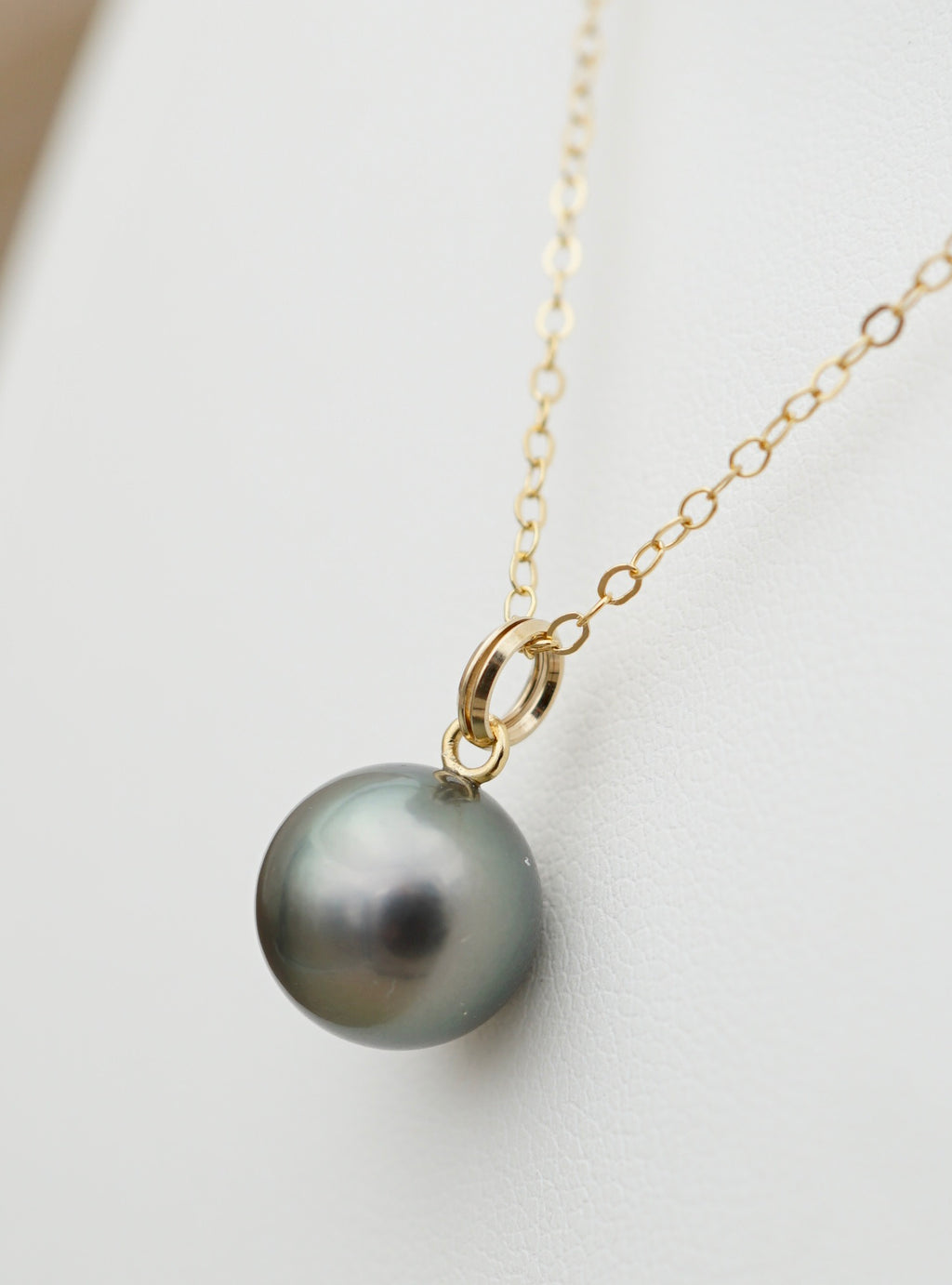 Tubuai perle de Tahiti de 10.3mm sur gold filled