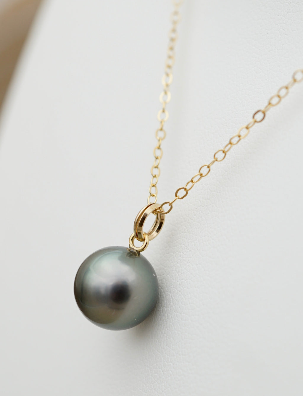 Tubuai perle de Tahiti de 10.3mm sur gold filled