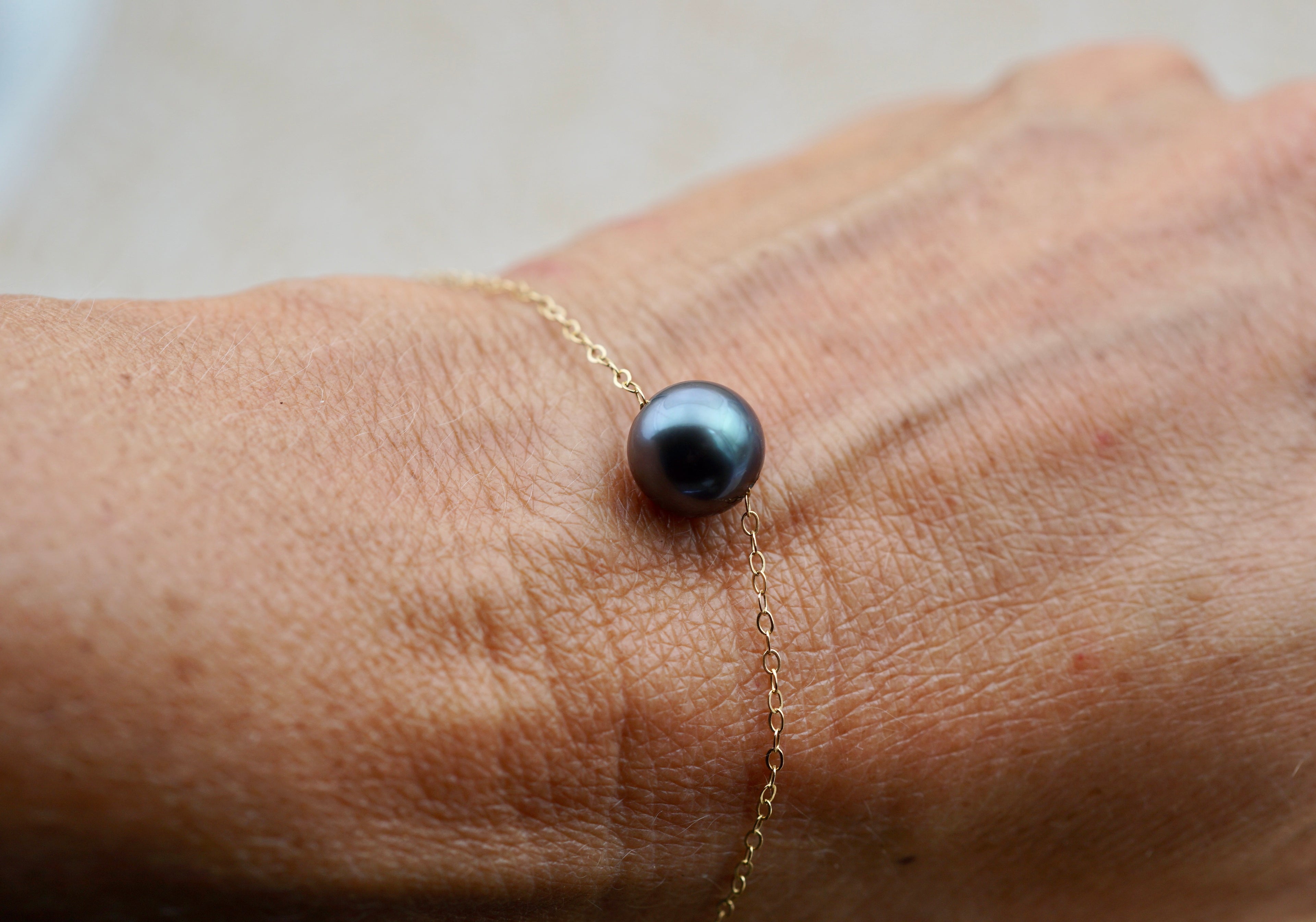 Hatutu véritable perle bleu de Tahiti de 9.4mm