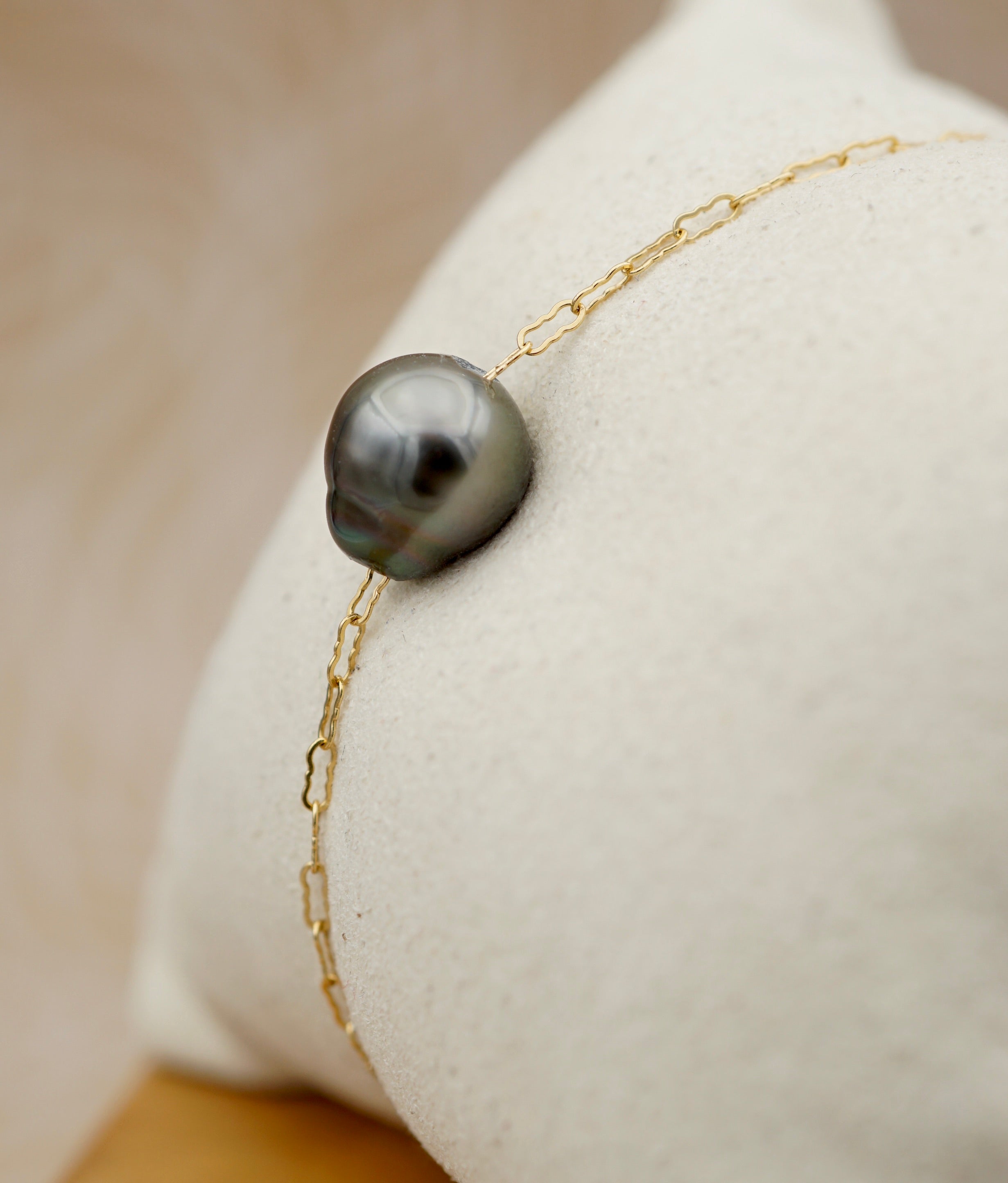 Hatutu perle de Tahiti de 9.8mm
