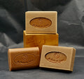 Trois Savons vanille Odeur gourmande et racée de la vanille bourbon.