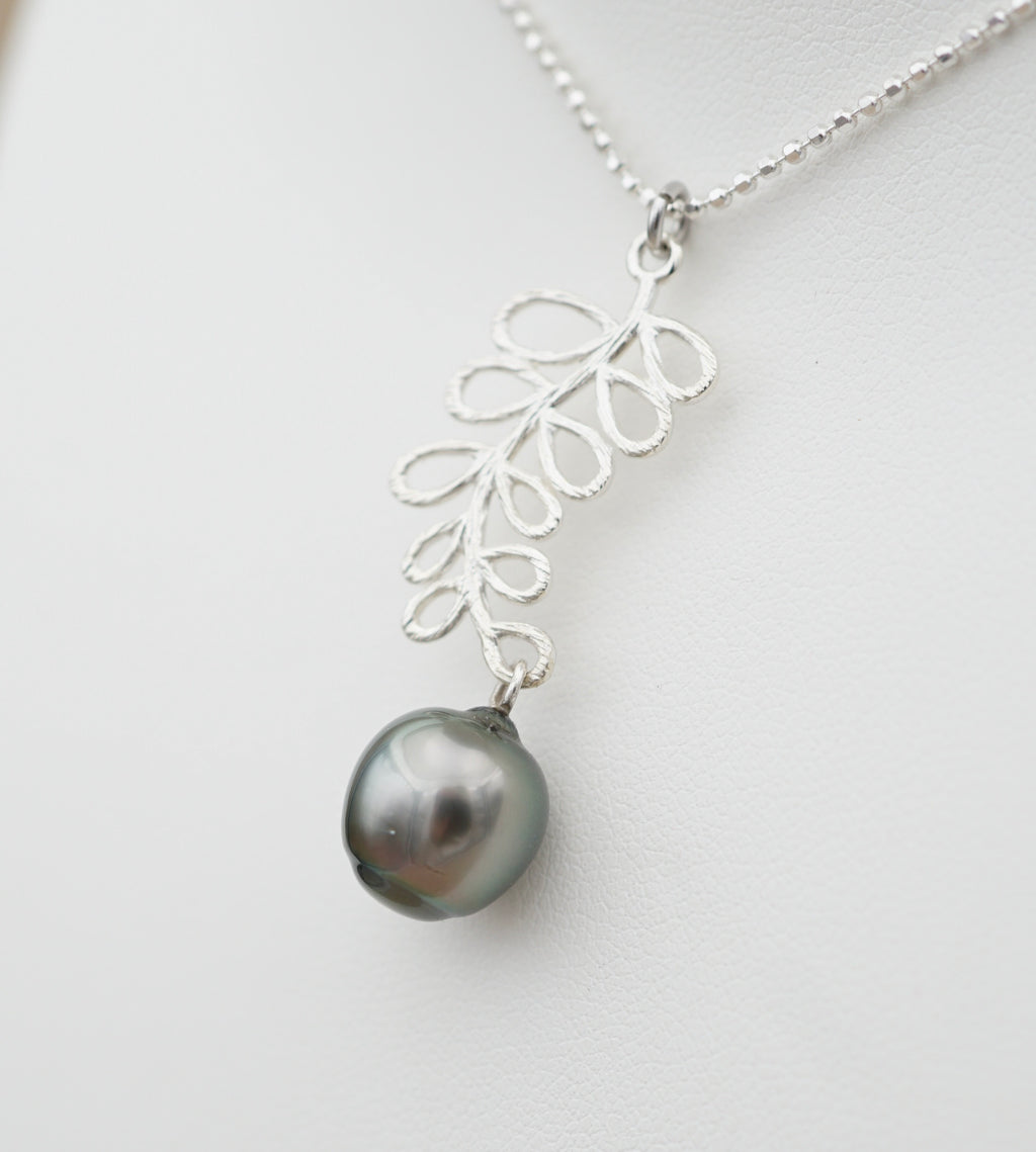 Honolua perle de Tahiti cerclée de 9.7mm