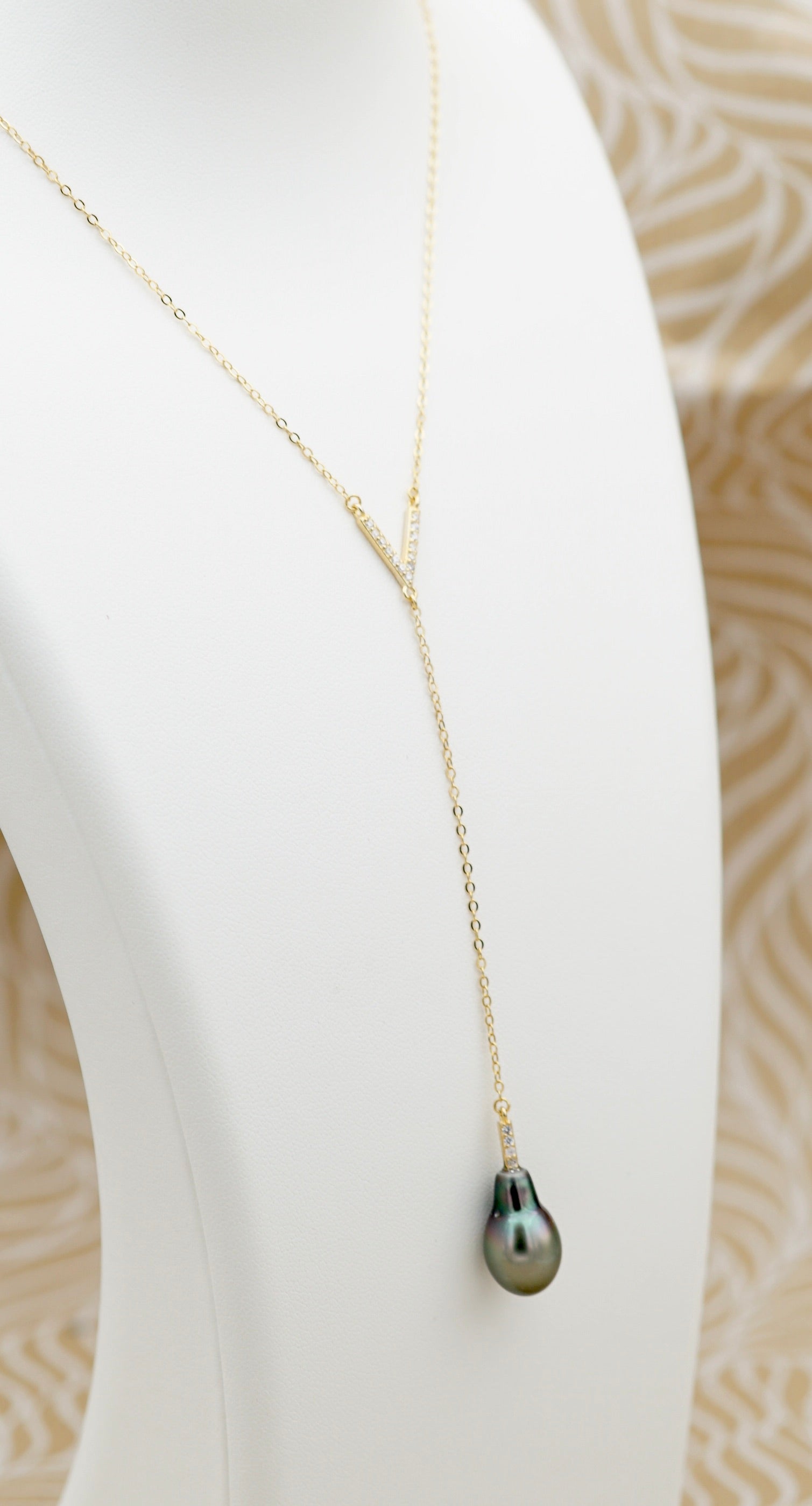 Moorea perle de Tahiti Drop de 9.1mm sur argent 925 doré