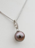 Manuia perle de Tahiti de 9mm sur Or blanc