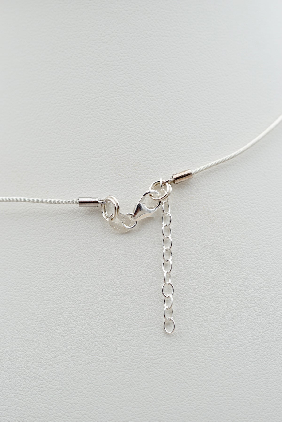 Moorea perle de Tahiti de 9.3mm sur cable en argent 925mm